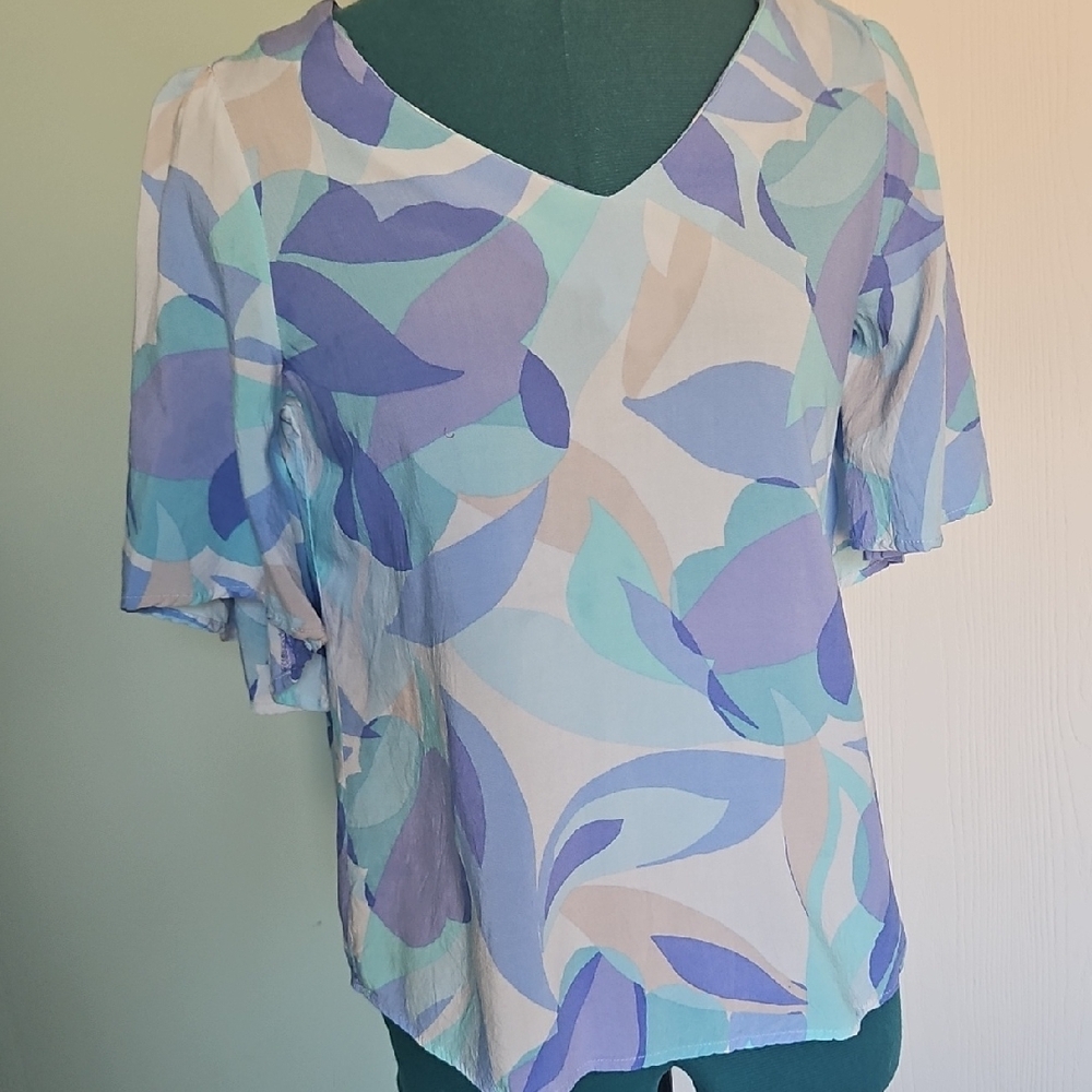 Floral V-Neck Women's Top